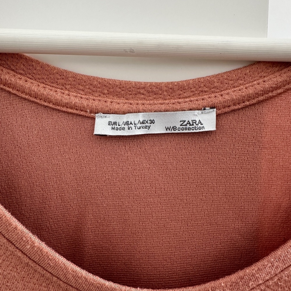 Zara Women's Terracotta Short Sleeve Dress with Pockets! - Picture 3 of 5